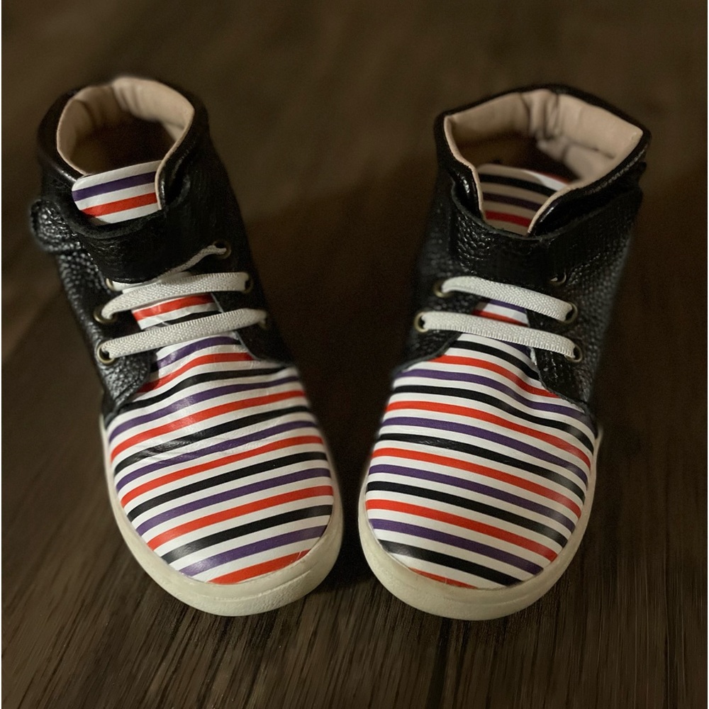 Monkey feet shoes